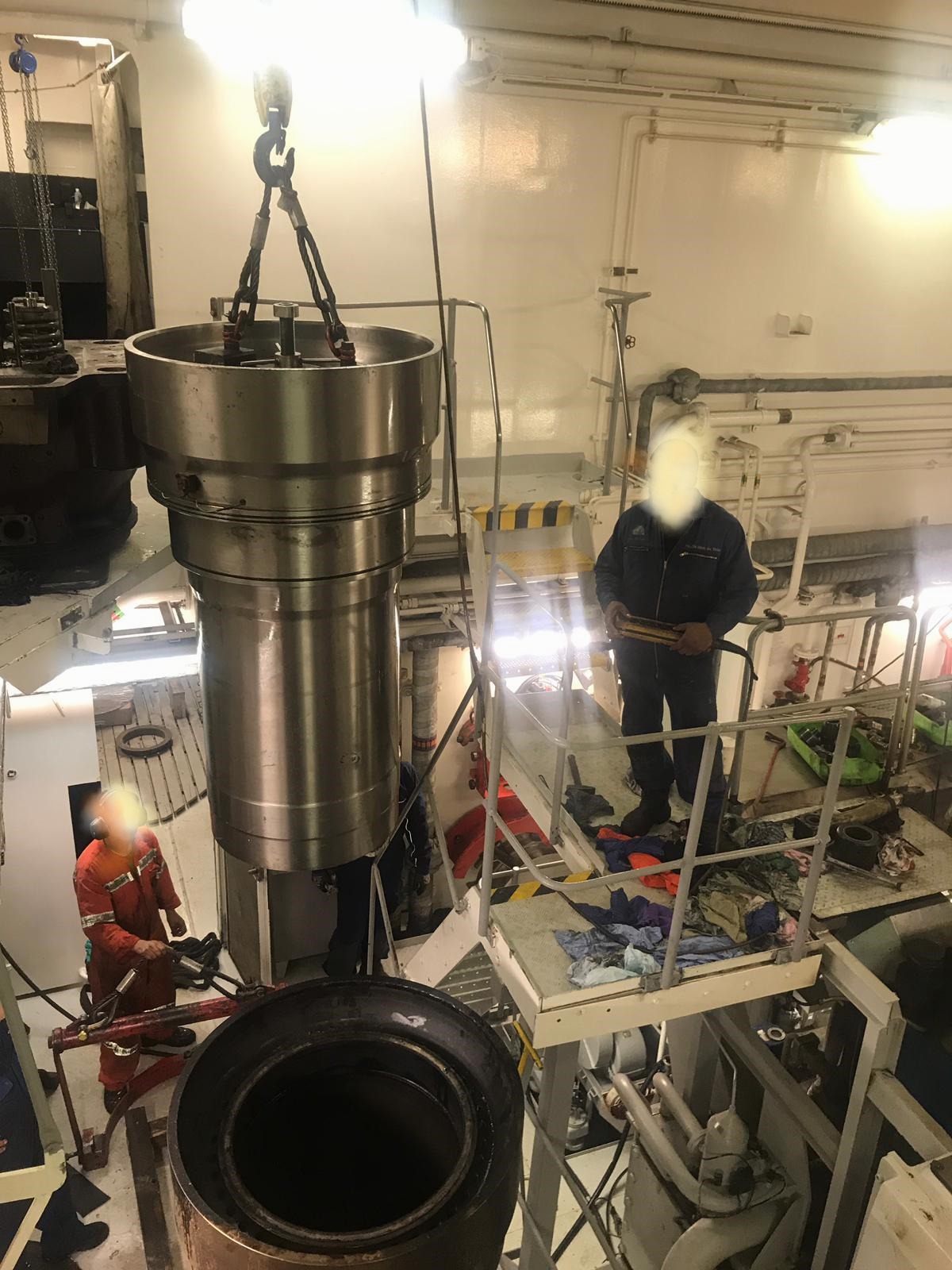 1 van de grootste 4-takt motor ter wereld